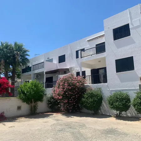 Theodoros Apt. 408 Appartement *